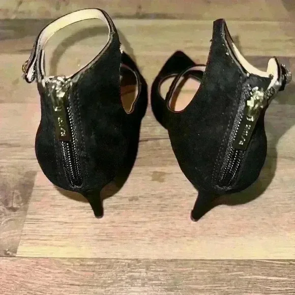 Unisa black suede gold button shoes size 9 NWOT - Picture 5 of 5